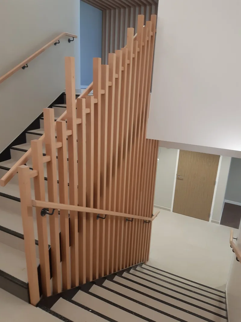 Garde-corps claustra - fabrication escalier Planforet Loire